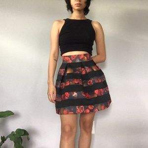 Guess floral skirt